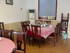 -小陆莲花蟹园农家乐(莲花岛店)