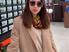 -LensCrafters亮视点(东方新天地店)