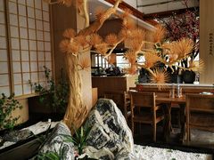 -蜜桃餐厅·伴山(湖滨商业街店)