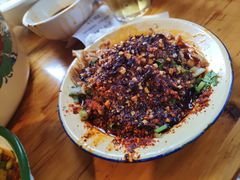 -拈签一笑黄牛肉辣卤串串