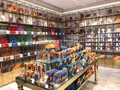 -VENCHI 闻绮(北京国贸商城店)