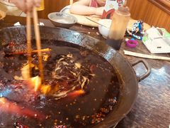 -星鸿社重庆老火锅(燃灯寺分店)