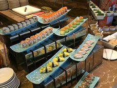 -南湖名都·景湖轩全日制餐厅·海鲜自助·东南亚风味·临湖而食