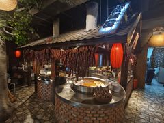 -破瓦寒窑·地摊烤羊排