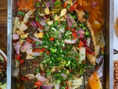 -乡土特色.冷锅鱼.牦牛肉汤锅