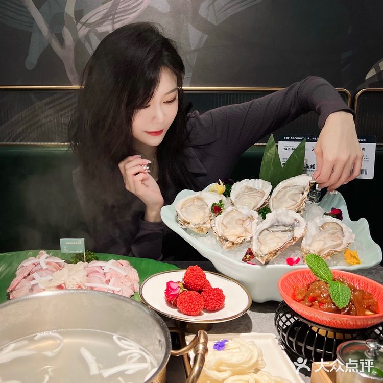 深圳美食|四季椰林椰子鸡配大生蚝!太美味啦