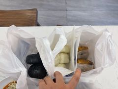 -李与白包子铺(桐梓林店)