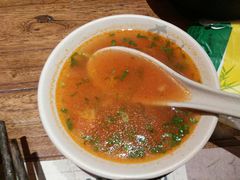 番茄汤-东巴人鱼豆花火锅(幸福街店)