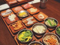 -银米·云南传统过桥米线(双廊黑金冠店)