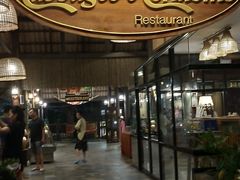 -卷心菜和避孕套餐厅(Pattaya)