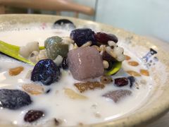 鲜奶芋圆-溢仙茶(中防万宝城店)