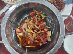-湖南人家湘菜馆(镇江路店)