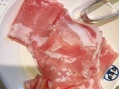 -爱客得牛排海鲜烤肉·火锅自助(春熙路黑金好店)