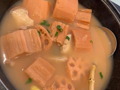 洪湖莲藕煲-山泉公馆酒家(珠江新城店)