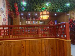 -袁小二大东北铁锅炖(吉祥村总部)