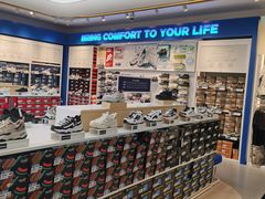 -斯凯奇(八达岭奥特莱斯店)