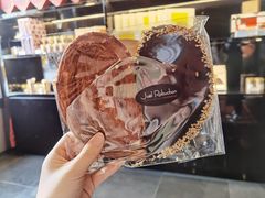 巧克力蝴蝶酥-Salon de The de Joel Robuchon(外滩18号店)