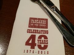 -Pancakes on the rocks(Darling Harbour)