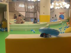-涨巢·潮玩水疗局