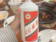 -堂瓦里·33年传统赣菜(第一街区店)