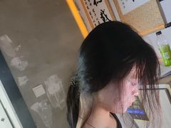 -荒岛实景沉浸密室(江汉路1店)