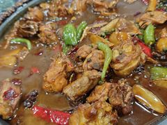 -八两八金·莱芜特色炒鸡(市南漳浦路店)