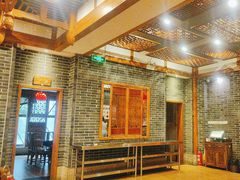 -百年川椒重庆老火锅(光谷店)