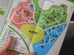 -红山森林动物园