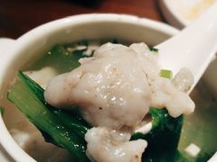 鲜嫩黄花鱼丸汤-将相和·海鲜蒸饺大连菜