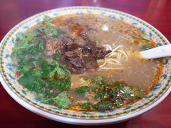 -金杨拉面王小吃面馆·牛三宝面·红烧牛肉粉