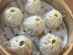 蟹粉汤包-屋有鲜
