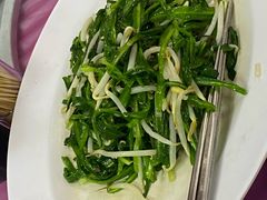 -新峰肉骨茶