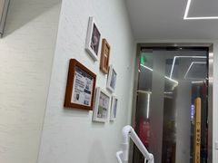 -极光口腔·矫正种植修复(锦江店)