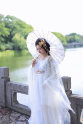 -梦回汉唐汉服旗袍体验馆(拙政园店)