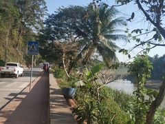 -乌托邦酒吧和餐厅