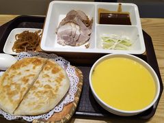 -李连贵熏肉大饼(金隅嘉品Mall店)
