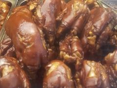 -老鼎万春卤菜(五代传承创始老店)