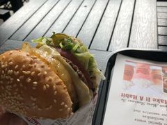 -The Habit Burger Grill 哈比特汉堡(爱琴海店)