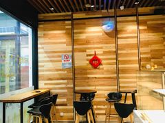 等位区-野上麦田(中贸广场店)