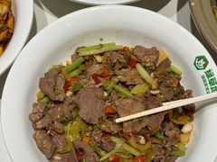 -绿草地·湘菜(7mall店)