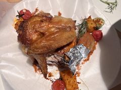 -春树下·树屋花房西餐厅(罍街AS1980店)