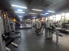 -耀恒健身(南浦地铁店)