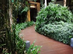 -三亚湾海居铂尔曼度假酒店