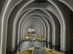 -涨巢·潮玩水疗局