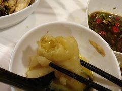 -鲜入围煮花胶鸡海鲜火锅