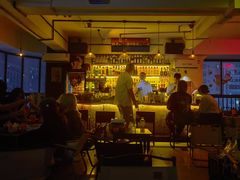 -Mx.cocktail bar