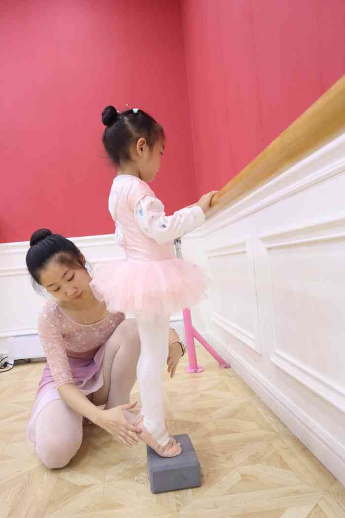 金娜芭蕾五洲总校区-"偶然间在app上搜索到芭蕾课程,一直想找.