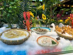 -川骄海鲜自助(王府井奥莱UP TOWN店原世界之花店)