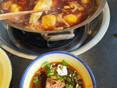 李子坝梁山鸡(红汤药膳麻辣味）-李子坝梁山鸡(李子坝大鸡哥店)