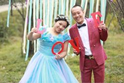 点击看大图 -罗曼司婚纱摄影会馆(瀚威城市中心店)